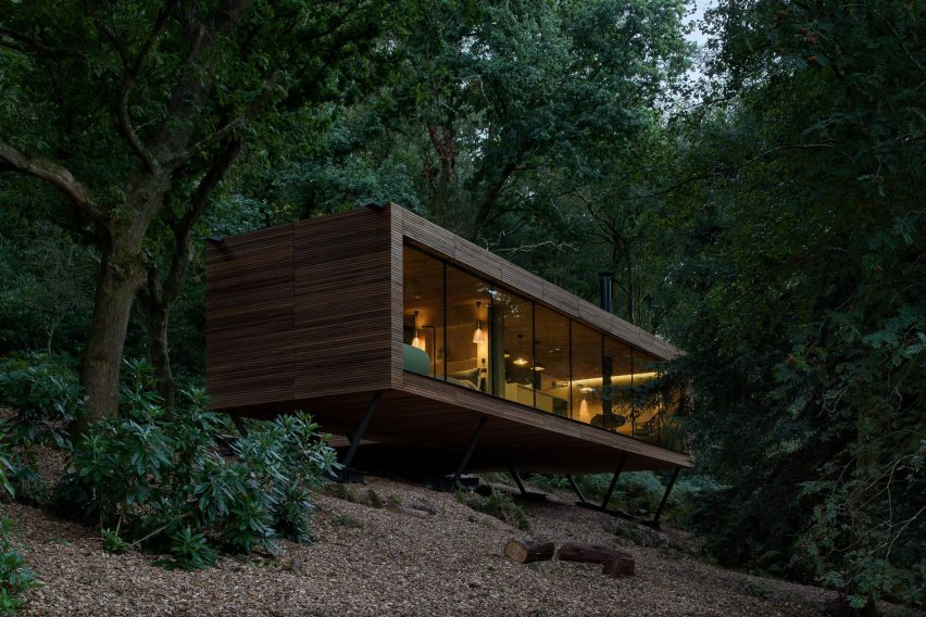 Looking Glass Lodge at night