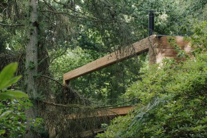 Looking Glass Lodge by Michael Kendrick Architects