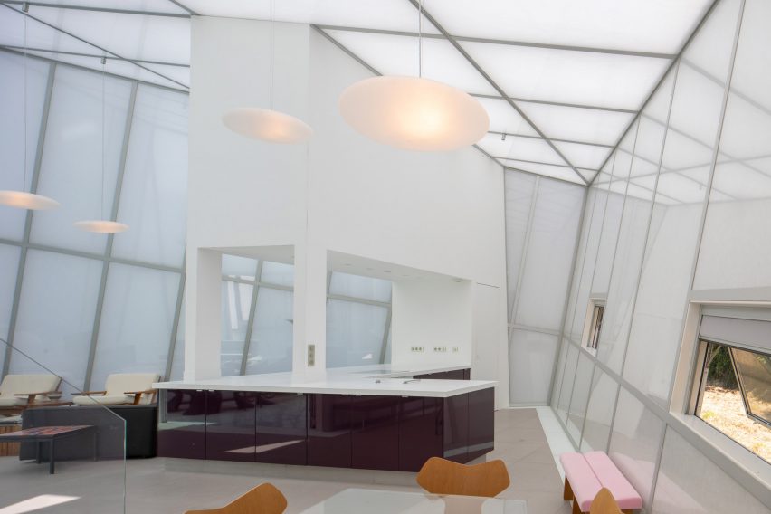 Kitchen in Maison de Verre by Studio Odile Decq