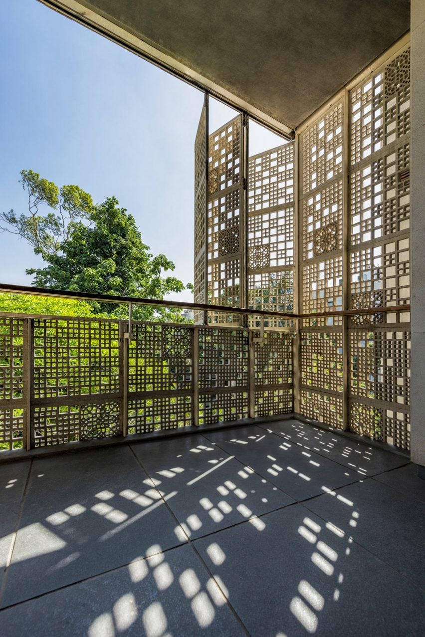 House of Voids by Malik Architecture