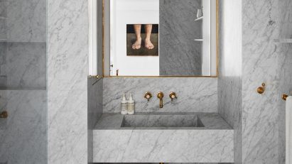 Messana O’Rorke places marble bathrooms in Malin+Goetz founders’ New York apartment