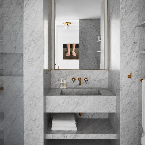 Messana O’Rorke places marble bathrooms in Malin+Goetz founders’ New York apartment