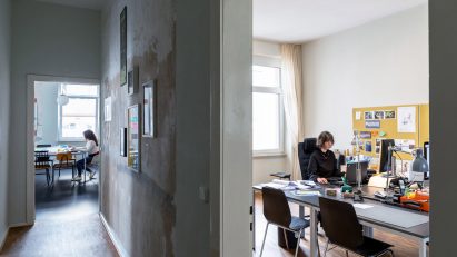 Interior image of a workspace at Crossboundaries