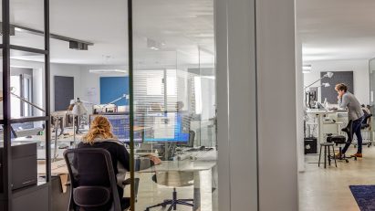 Interior image of a workspace at RKW Architektur +