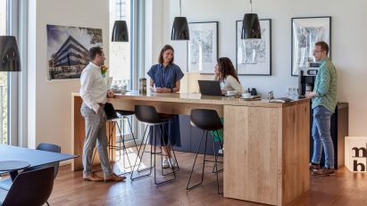 Interior image of a workspace at Carpus+Partner