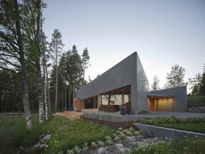 Photo of the exterior of Art Sauna