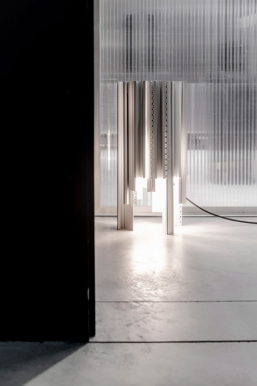 Silver aluminium High Profile floor lamp