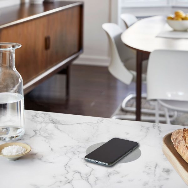 Phone on top of grey wirelesscharger