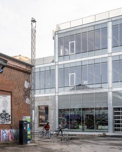 Glazed exterior of Aarhus School of Architecture