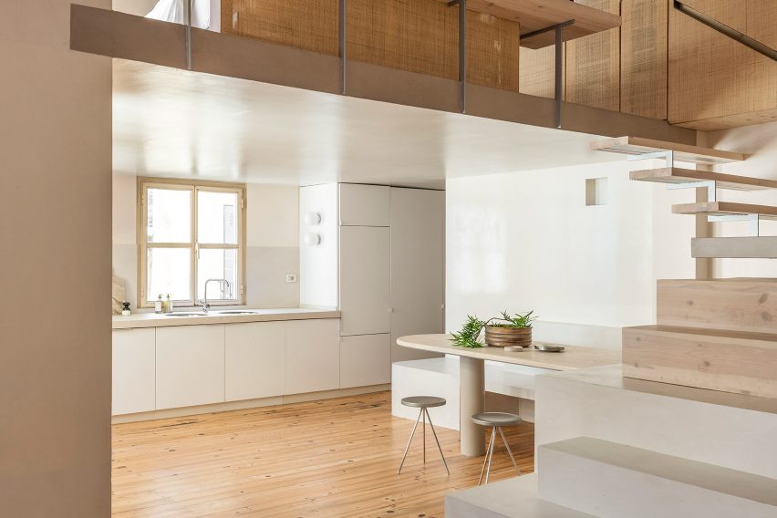 Kitchen interior of Palau apartment by Colombo and Serboli Architecture