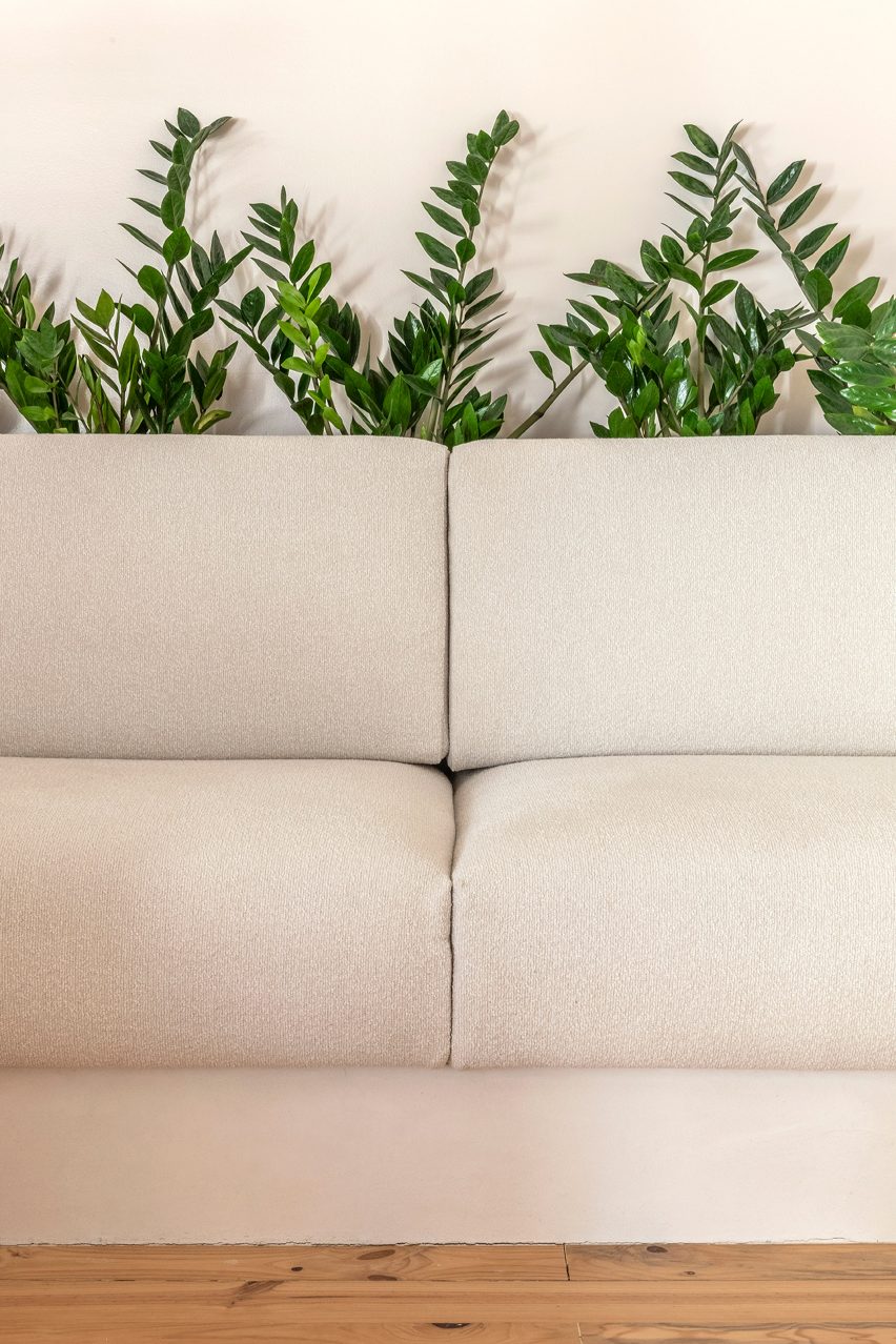 Living area of Palau apartment by Colombo and Serboli Architecture