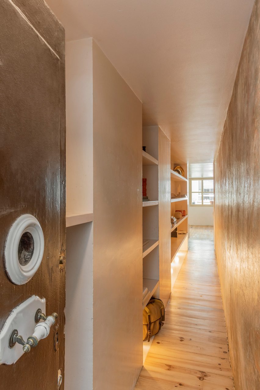 Hallway of Palau apartment by Colombo and Serboli Architecture