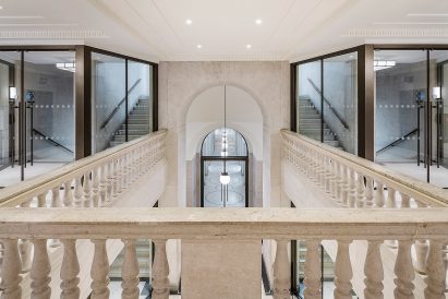 Interior image of the mezzanine at 80 the Strand