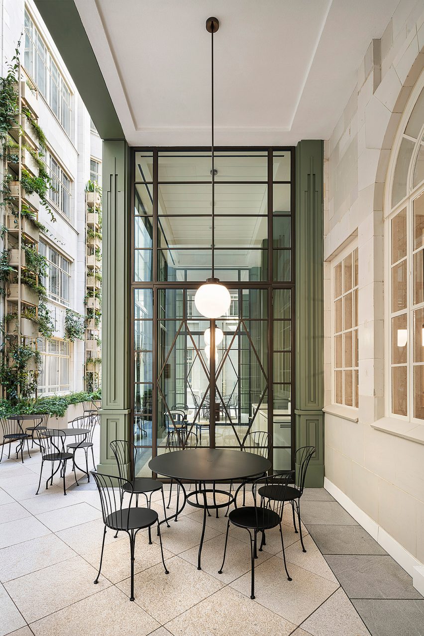 PDP refurbishes art deco office block with jewel-like extensions in glass and steel