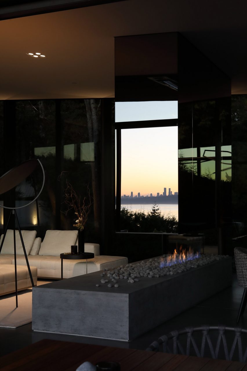 Reflections Villa Edmunds International Vancouver