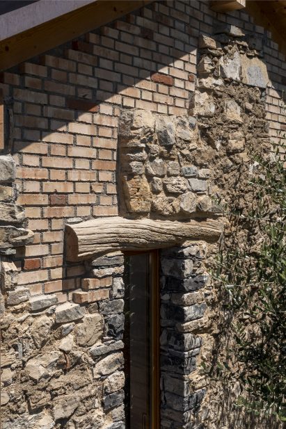 Window of Rustic Renovation home by Enrico Sassi