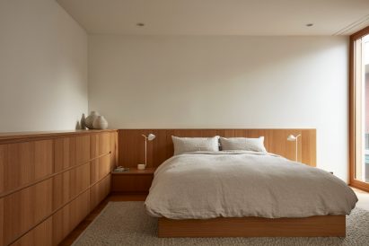 Neutral interior bedroom