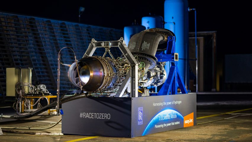 Rolls-Royce EasyJet hydrogen test engine