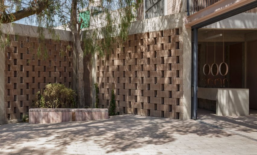 Rozana Montiel community centre