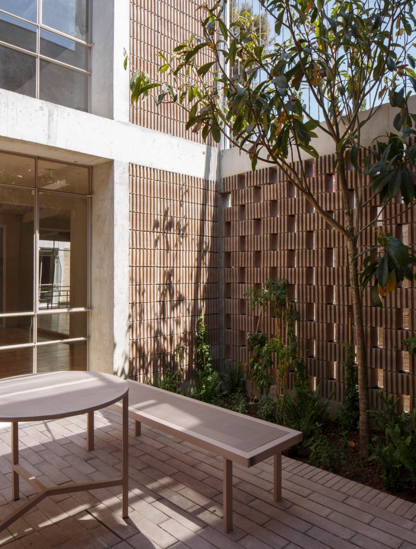 Rozana Montiel community centre