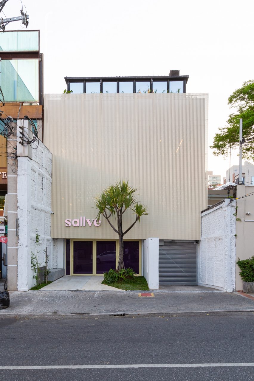 Sallve office building exterior