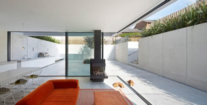 The Garden House by De Matos Ryan