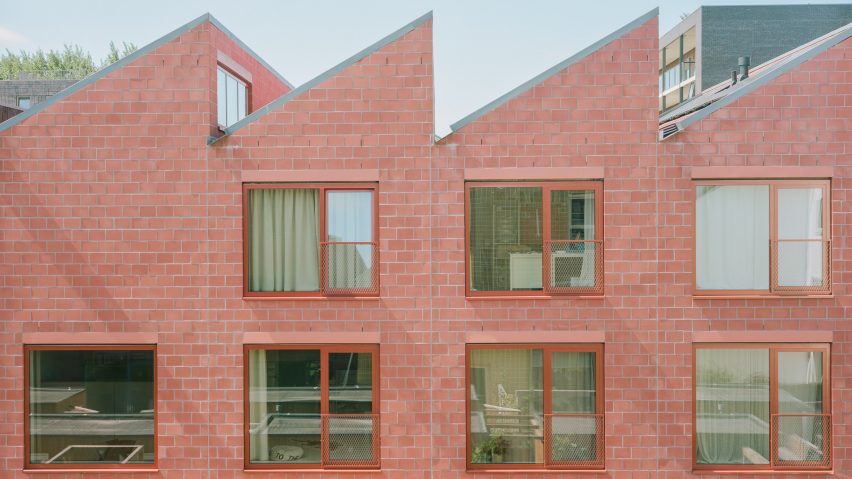 Exteiror image of Wisselspoor