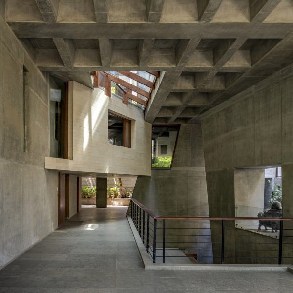 Concrete interior of House of Voids by Malik Architecture