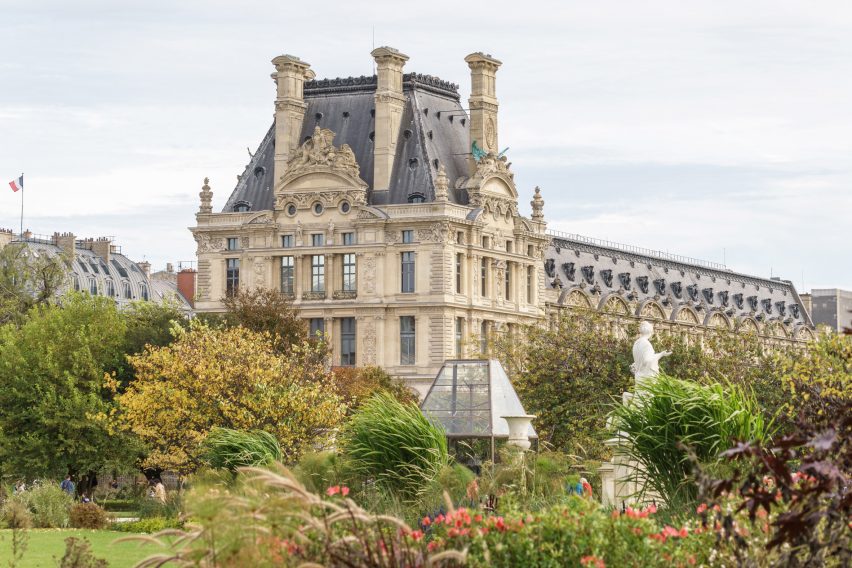 Glass pavilion in the Tuileries