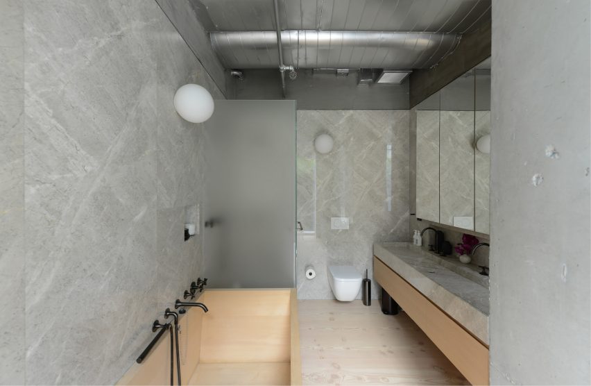 Grey bathroom