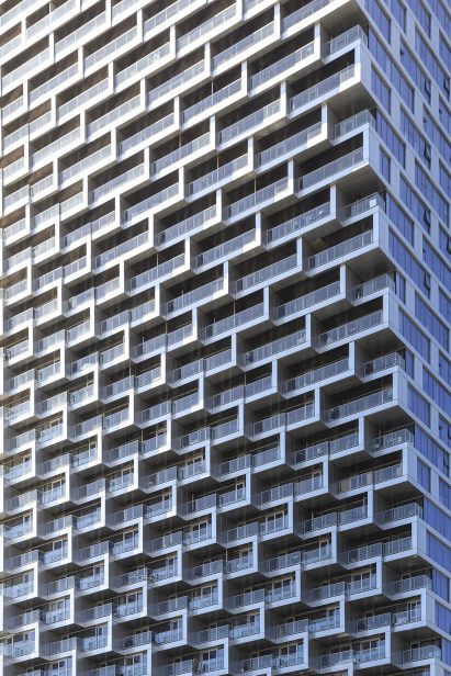 Skyscraper balconies