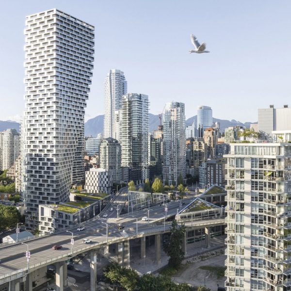 Dezeen Debate features BIG’s “unnatural” Vancouver House skyscraper in Canada