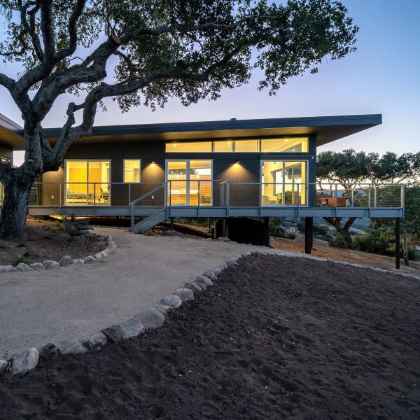 Wildfire threat informs design of Waterfall Residence in California by AGD