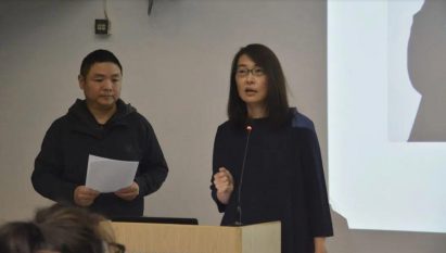 Rossana Hu doing a presentation