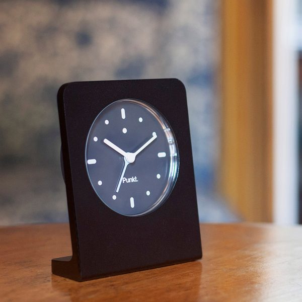 Black Punkt clock