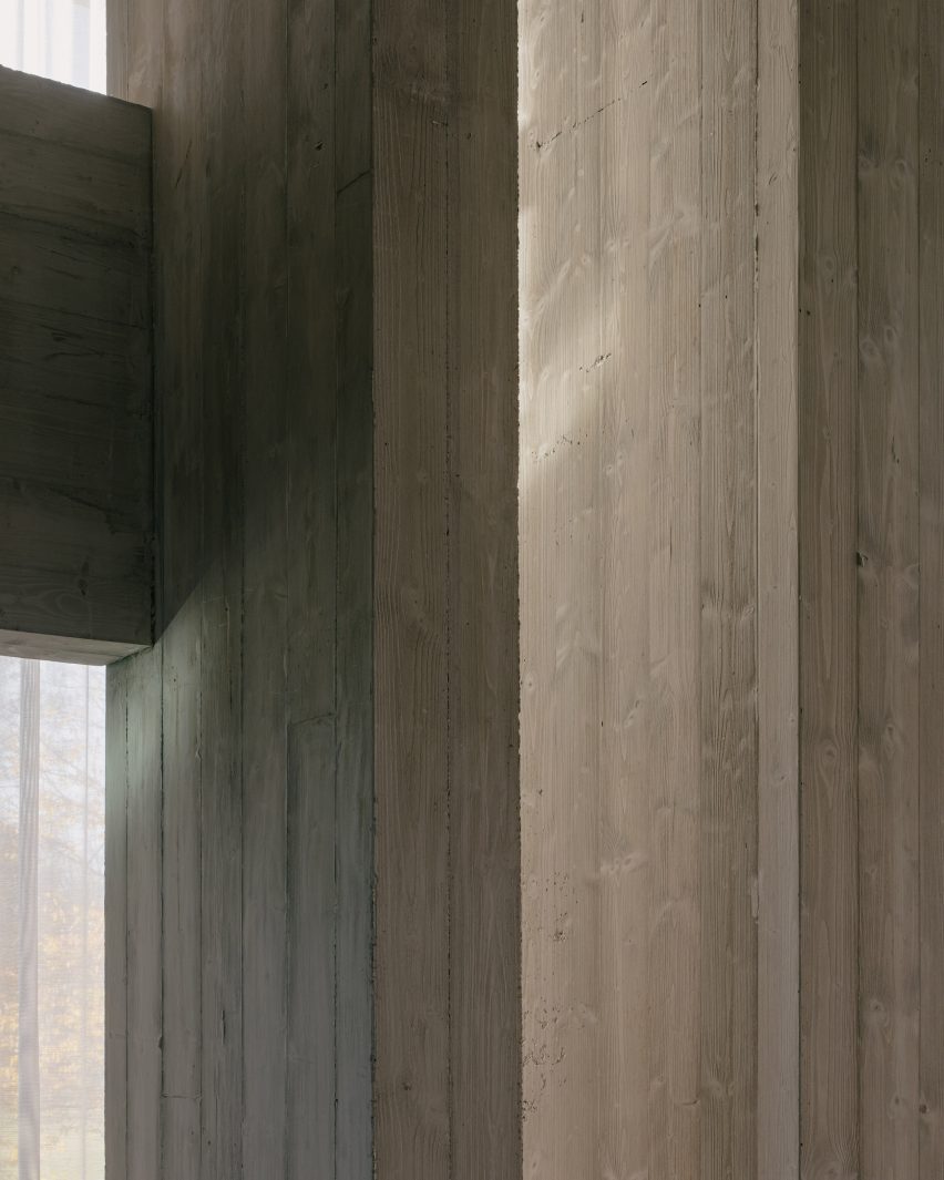 a2o architecten designs home in Belgium for "dwelling in and amongst nature"