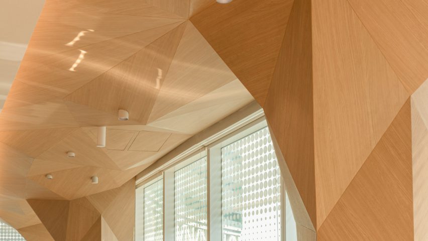Timberix acoustic panel installation by AntiCAD and Wolf Studio