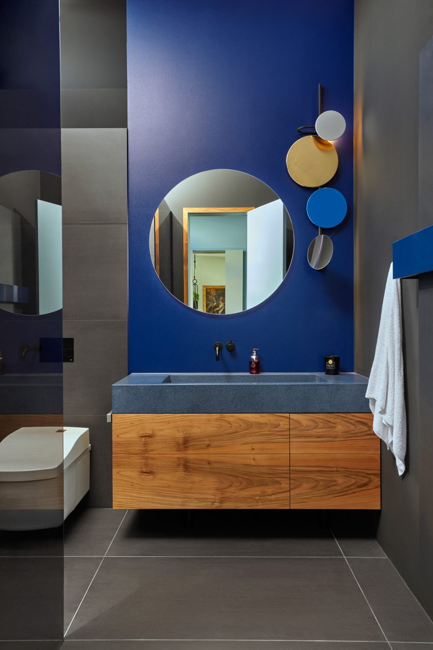 Bathroom of Berlin penthouse designed by Coordination and Flip Sellin