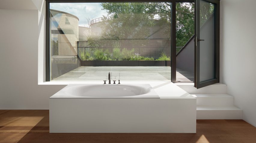 BetteEve bath collection by Dominik Tesseraux for Bette