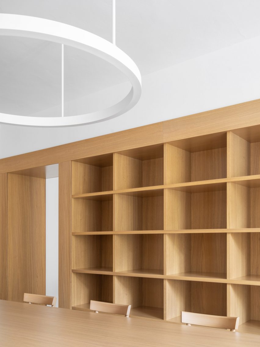 Carlana Mezzalira Pentimalli designs library in Italy blending "ancient and contemporary"