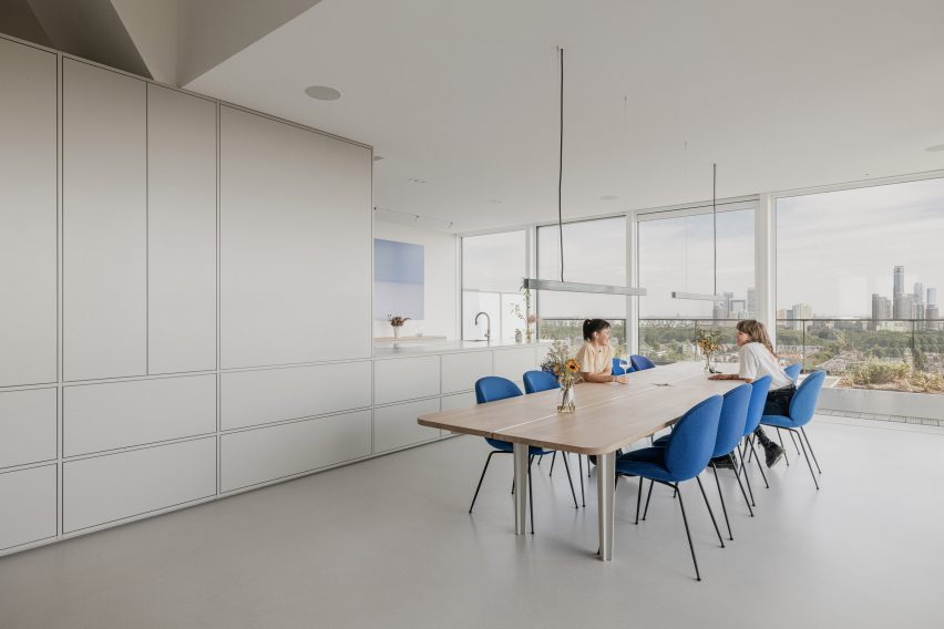 Interior of the Panorama Penthouse by Burau Fraai
