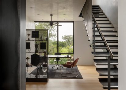 Bespoke bent steel staircase in Olson Kundig home