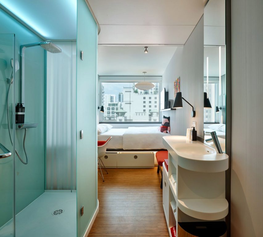 CitizenM room