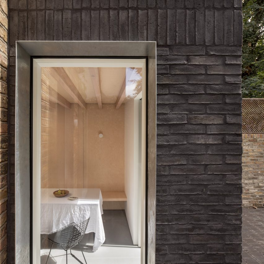 Exterior of DB Apartment by Studio Hallett Ike
