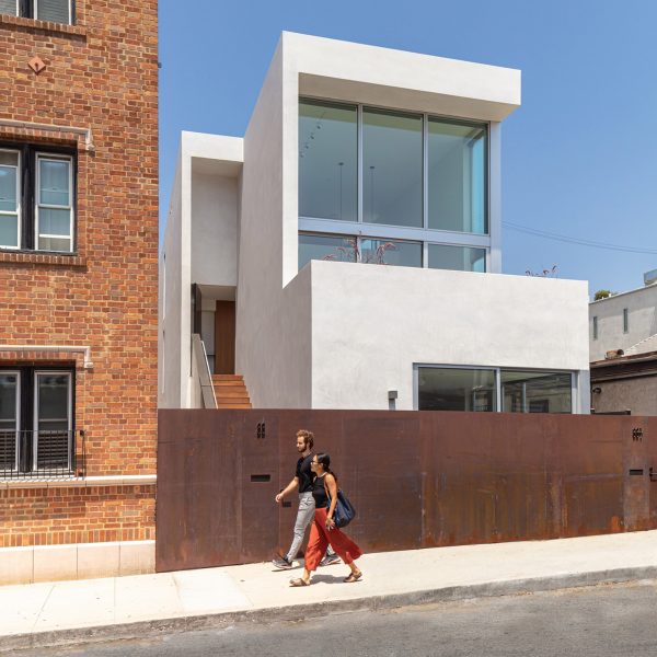 Navy House by EYRC