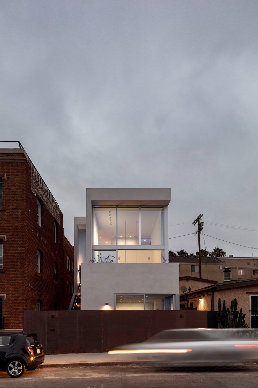 Navy House by EYRC