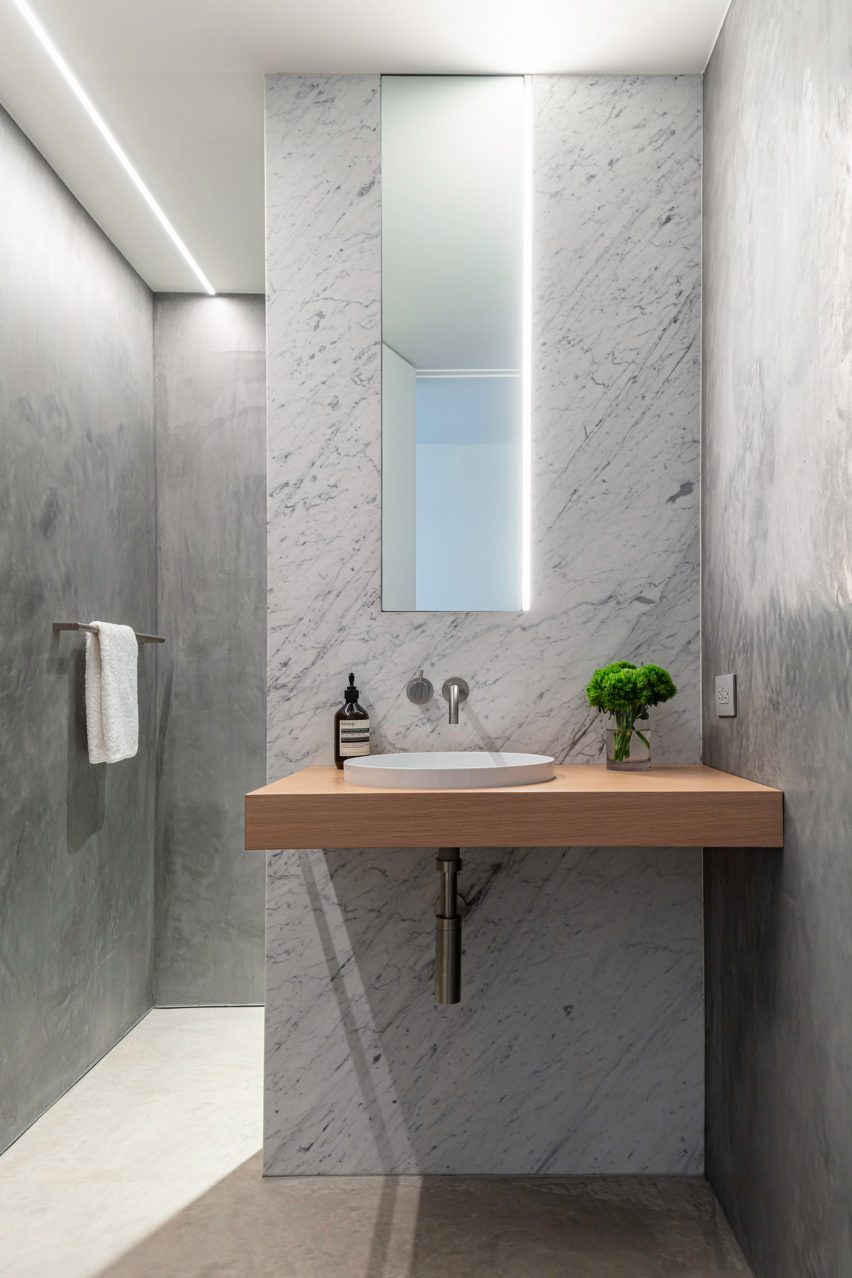 Navy House by EYRC