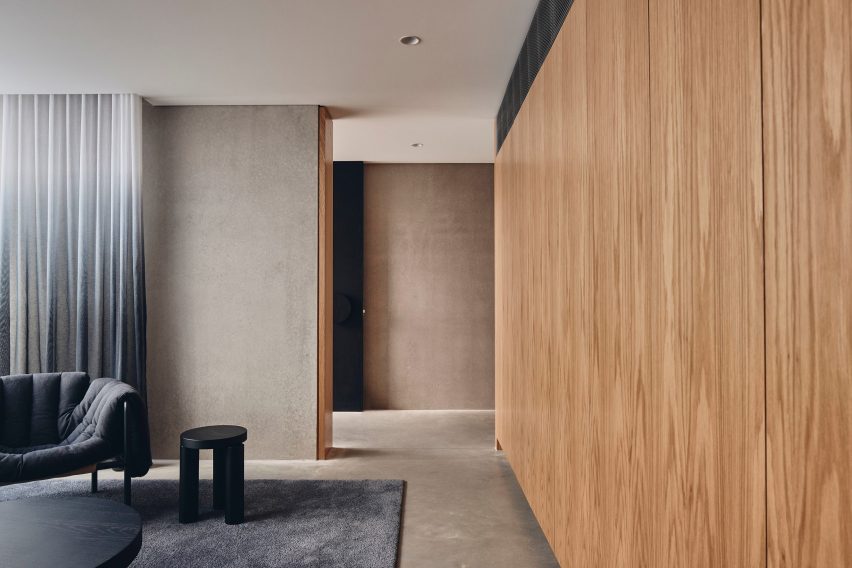 Interior of The Courtyard Residence by FGR Architects