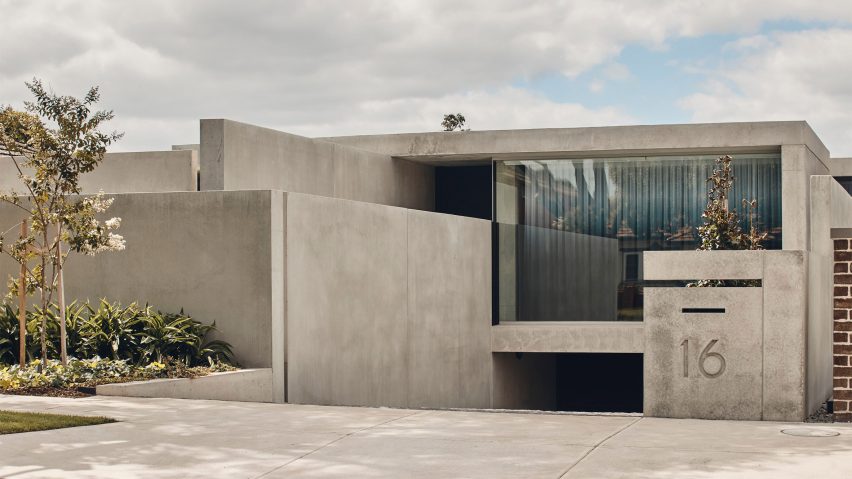 Exterior of The Courtyard Residence by FGR Architects
