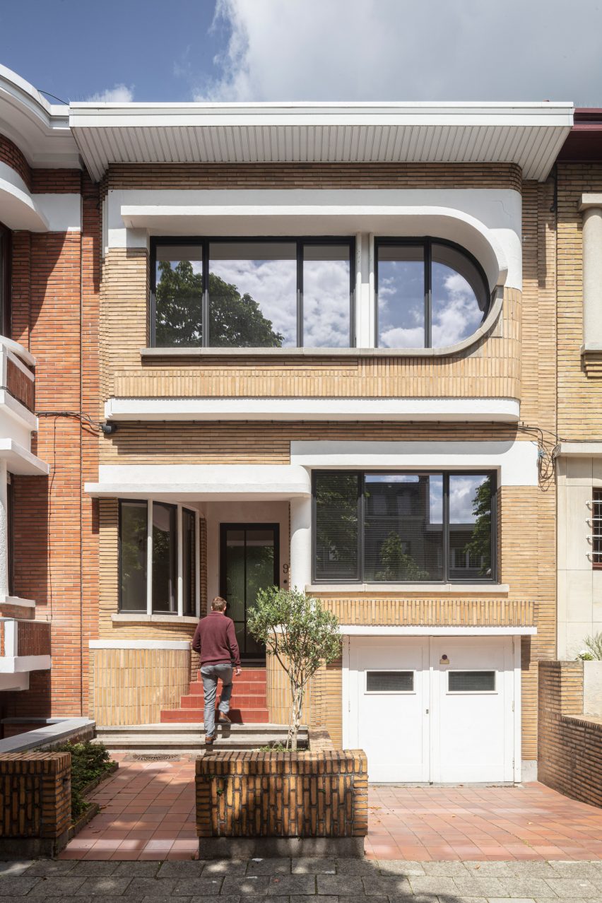 Facade of House Mellinet by Atelier Fréderic Louis